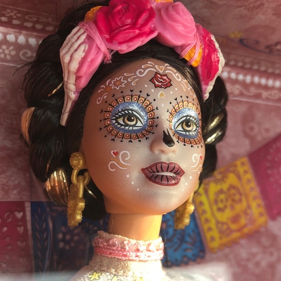 🎉HP🎉 Limited Edition Barbie 2020 - Picture 3 of 8